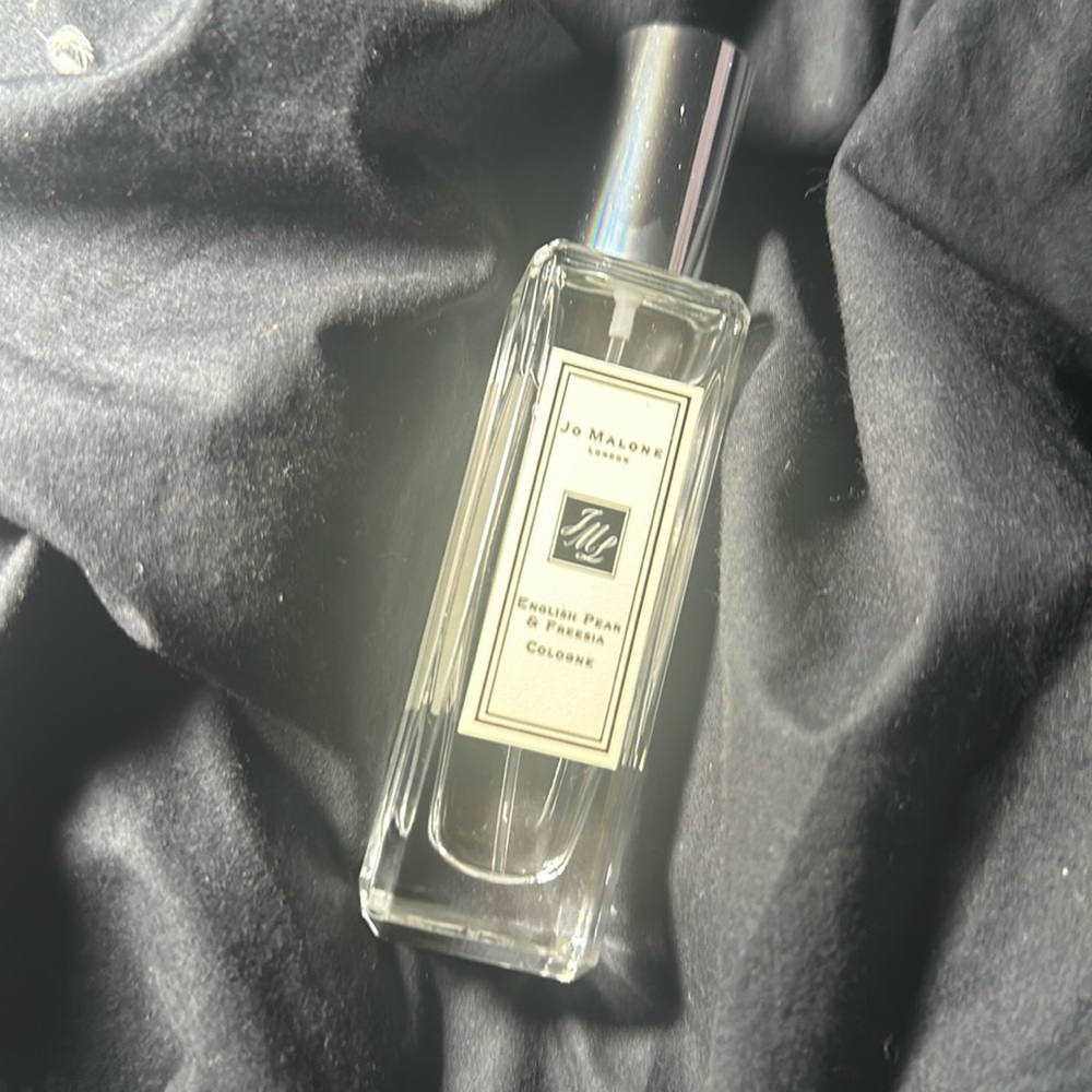 English Pear & Freesia - Jo Molone London - Too Faced Better Then Sex Mascara